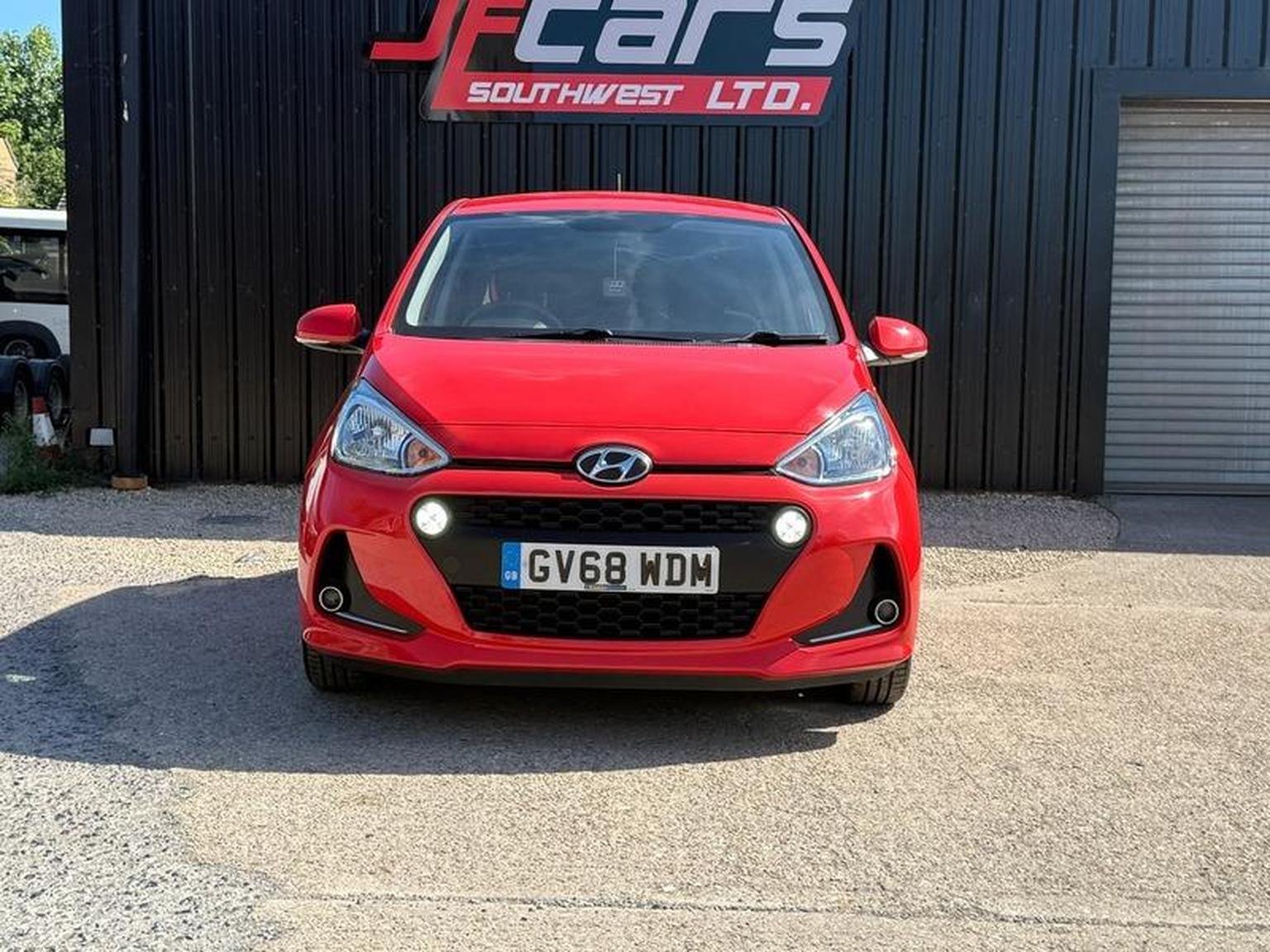 Hyundai i10