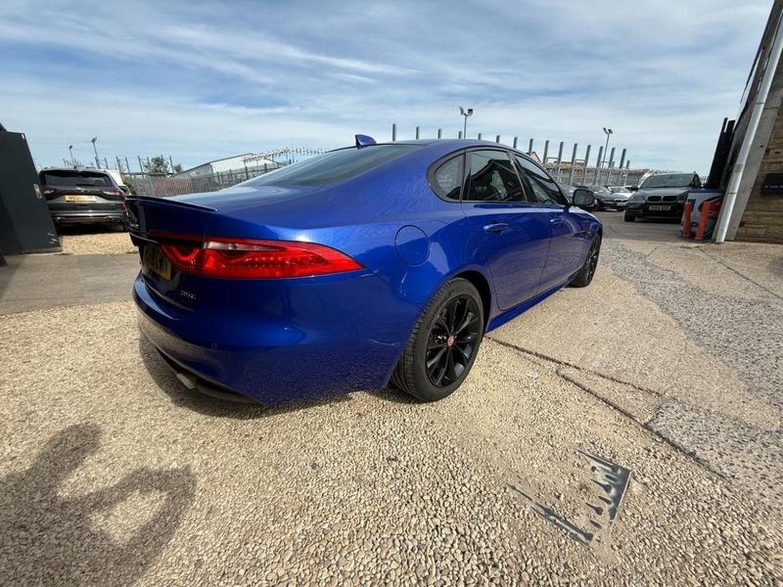 Jaguar XF