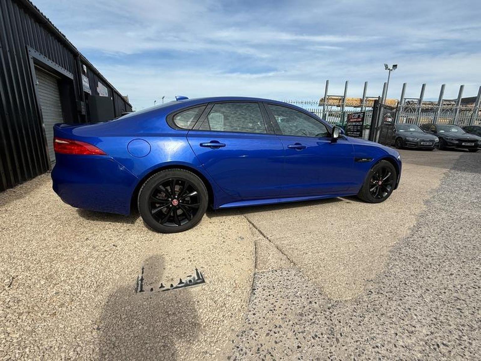 Jaguar XF