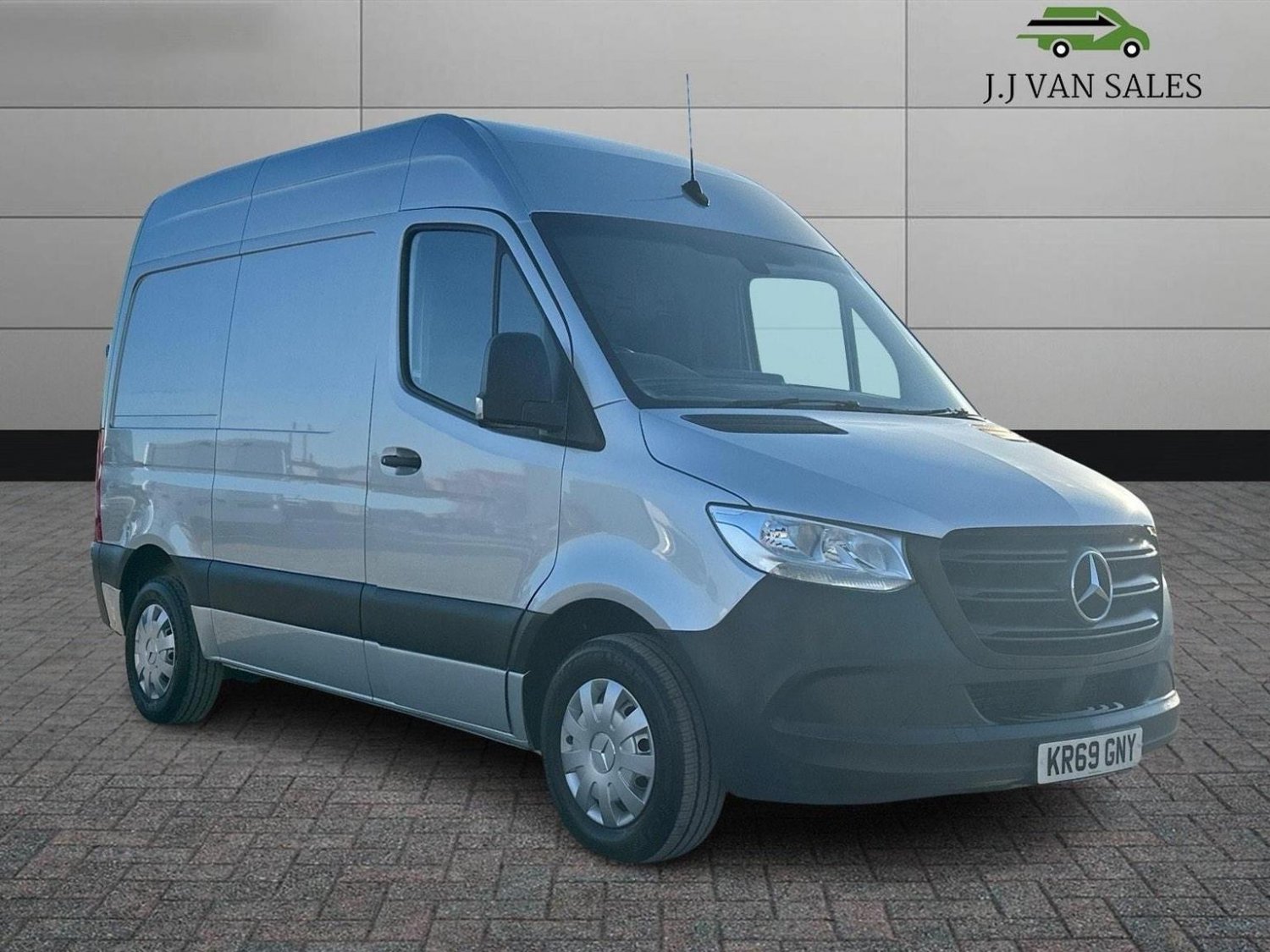 Mercedes Benz Sprinter