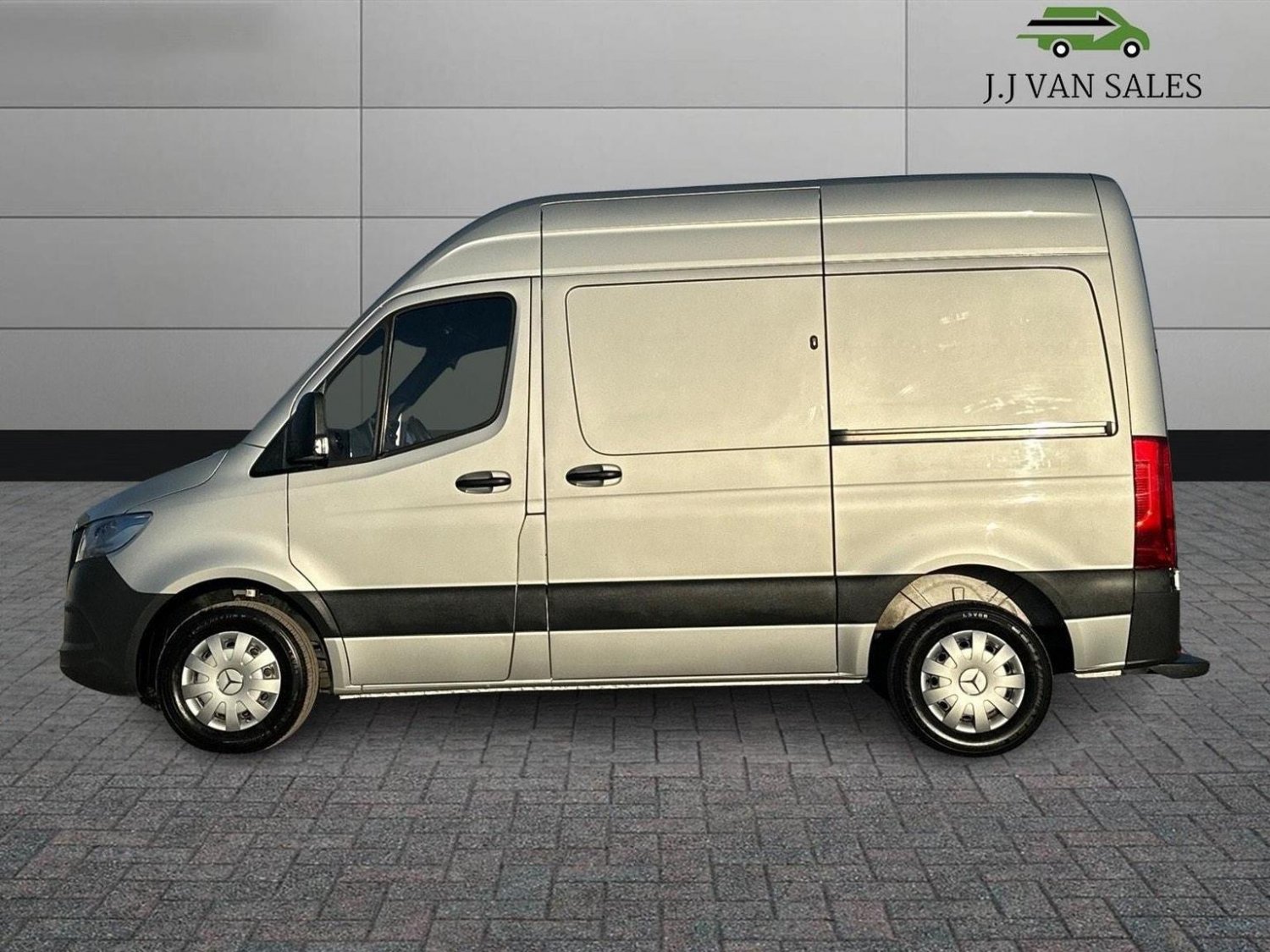 Mercedes Benz Sprinter