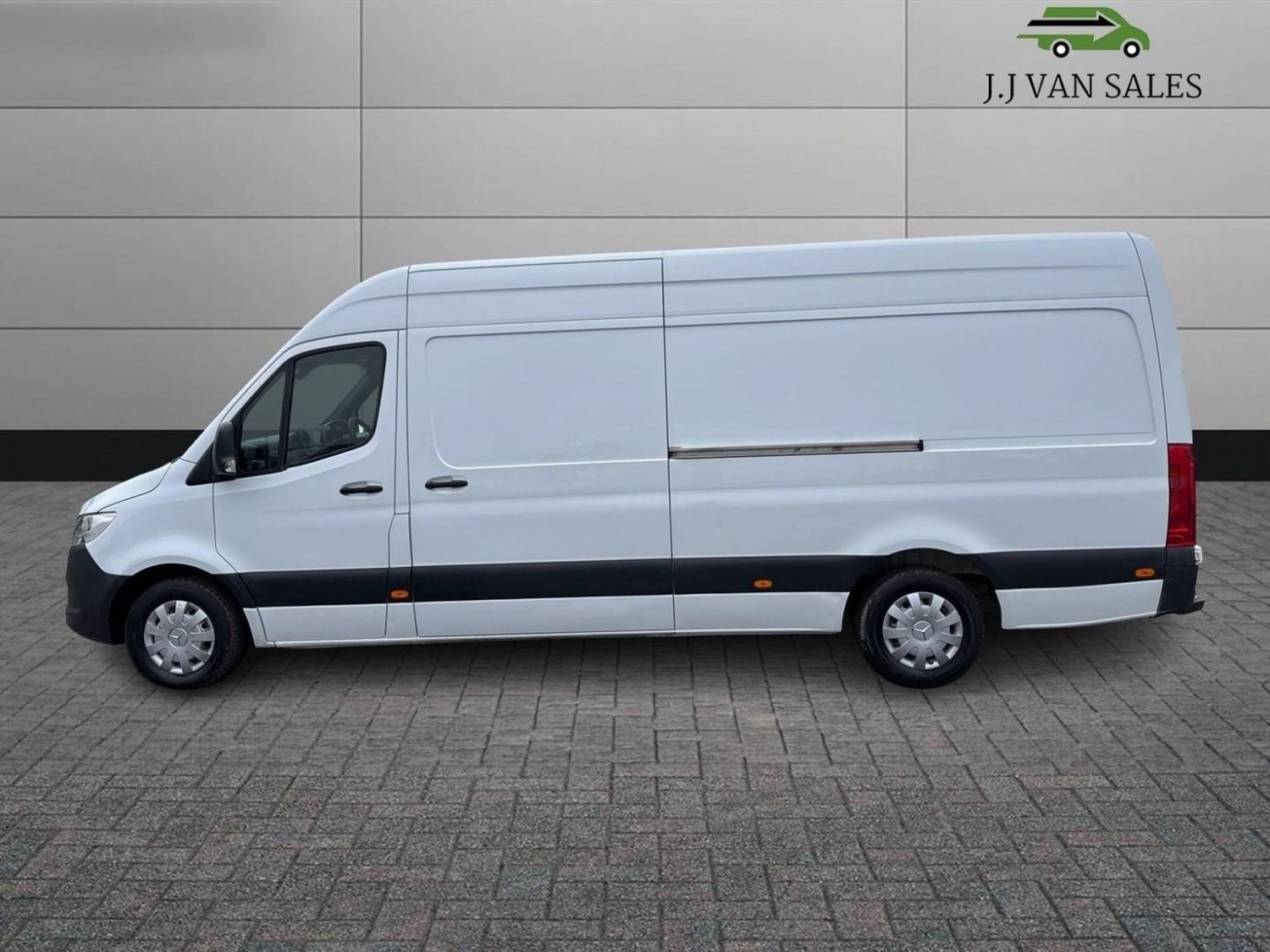 Mercedes Benz Sprinter