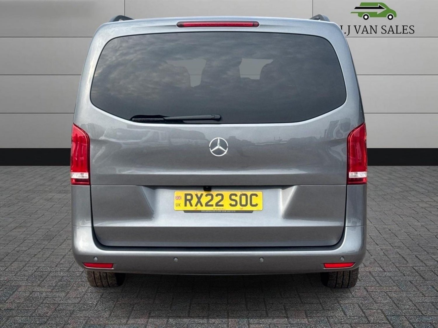 Mercedes Benz Vito