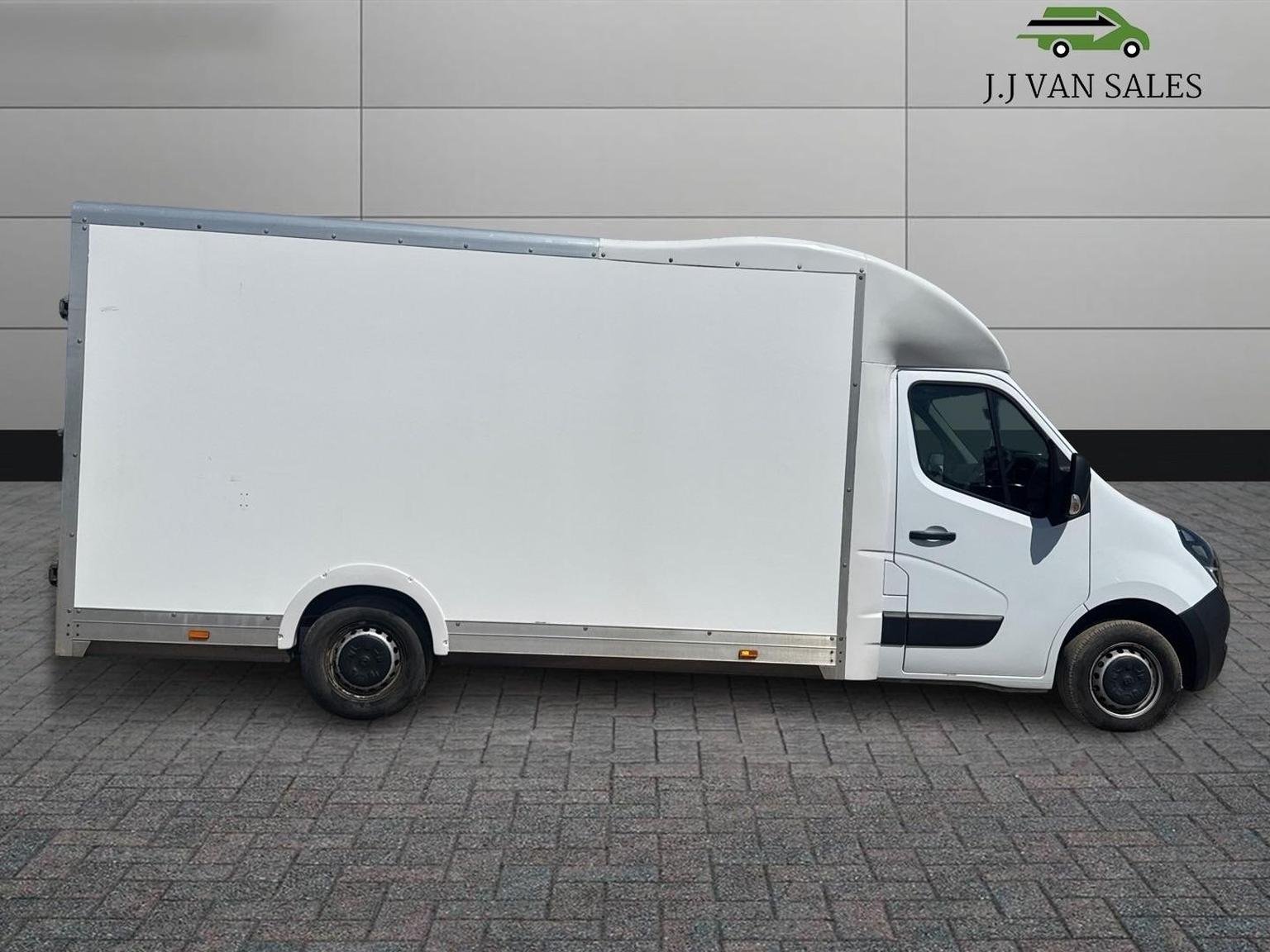 Vauxhall Movano