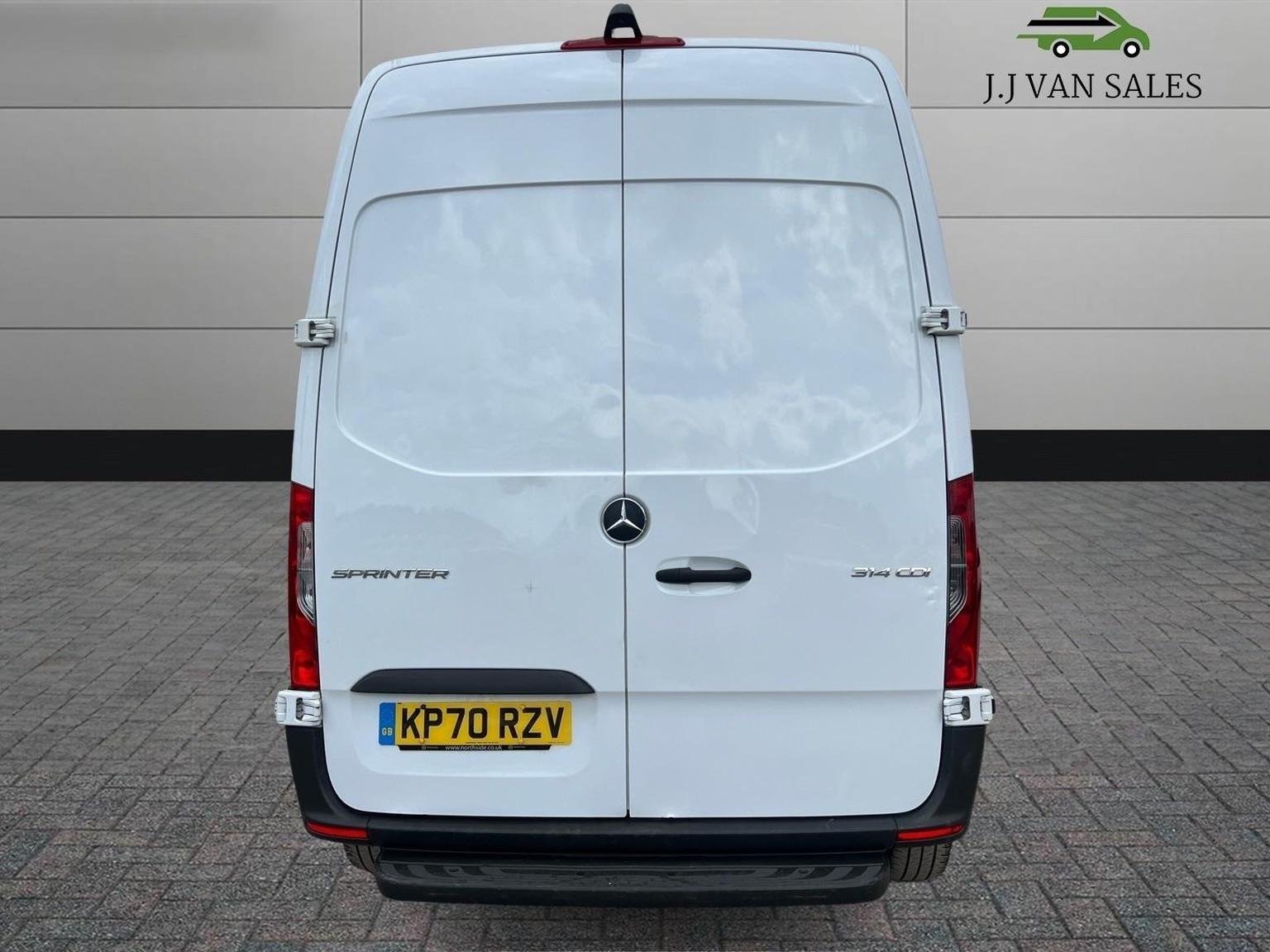 Mercedes Benz Sprinter