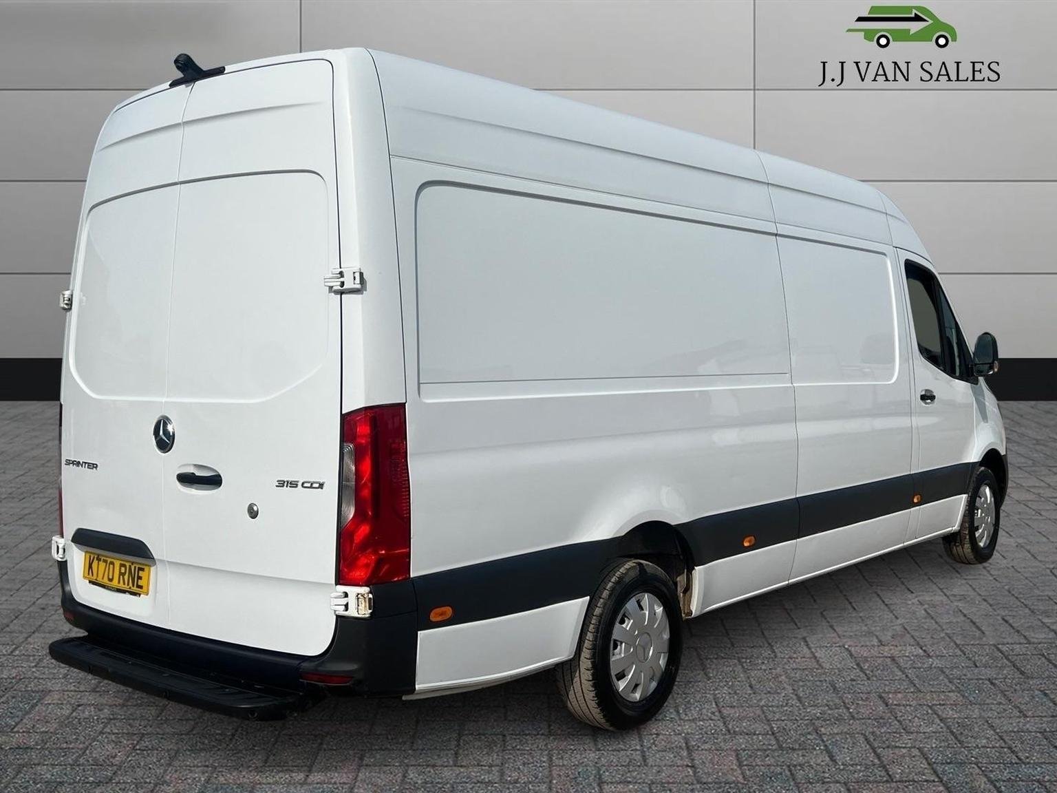 Mercedes Benz Sprinter