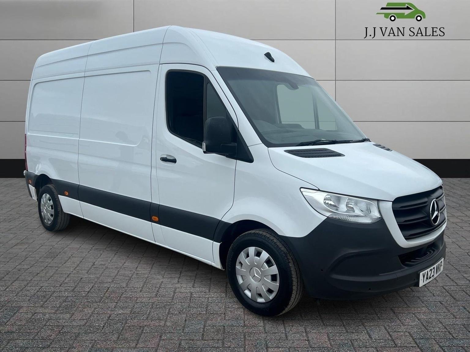 Mercedes Benz Sprinter