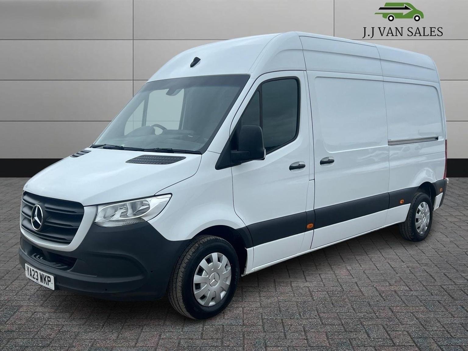 Mercedes Benz Sprinter