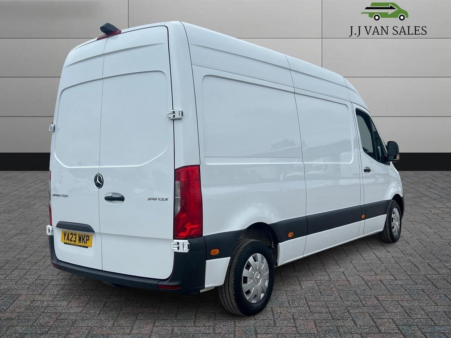 Mercedes Benz Sprinter