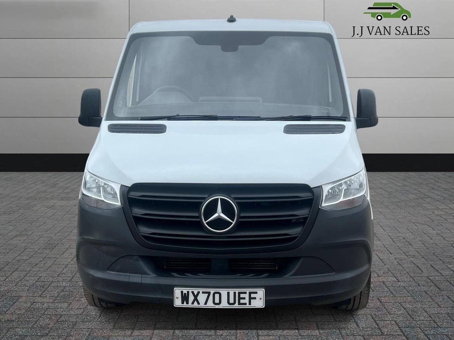 Mercedes Benz Sprinter