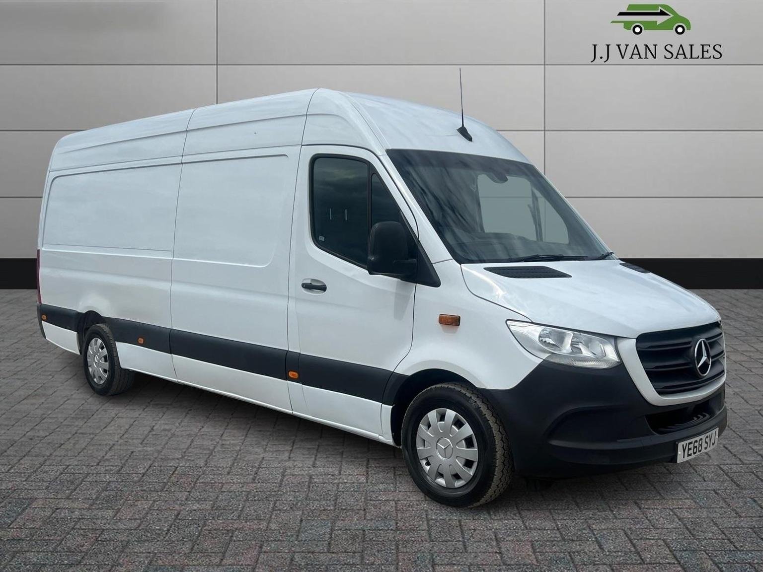 Mercedes Benz Sprinter