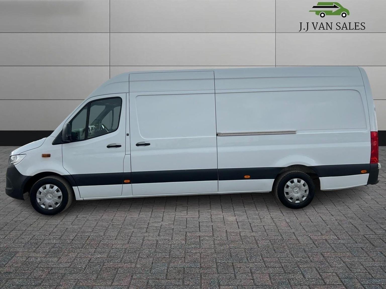Mercedes Benz Sprinter