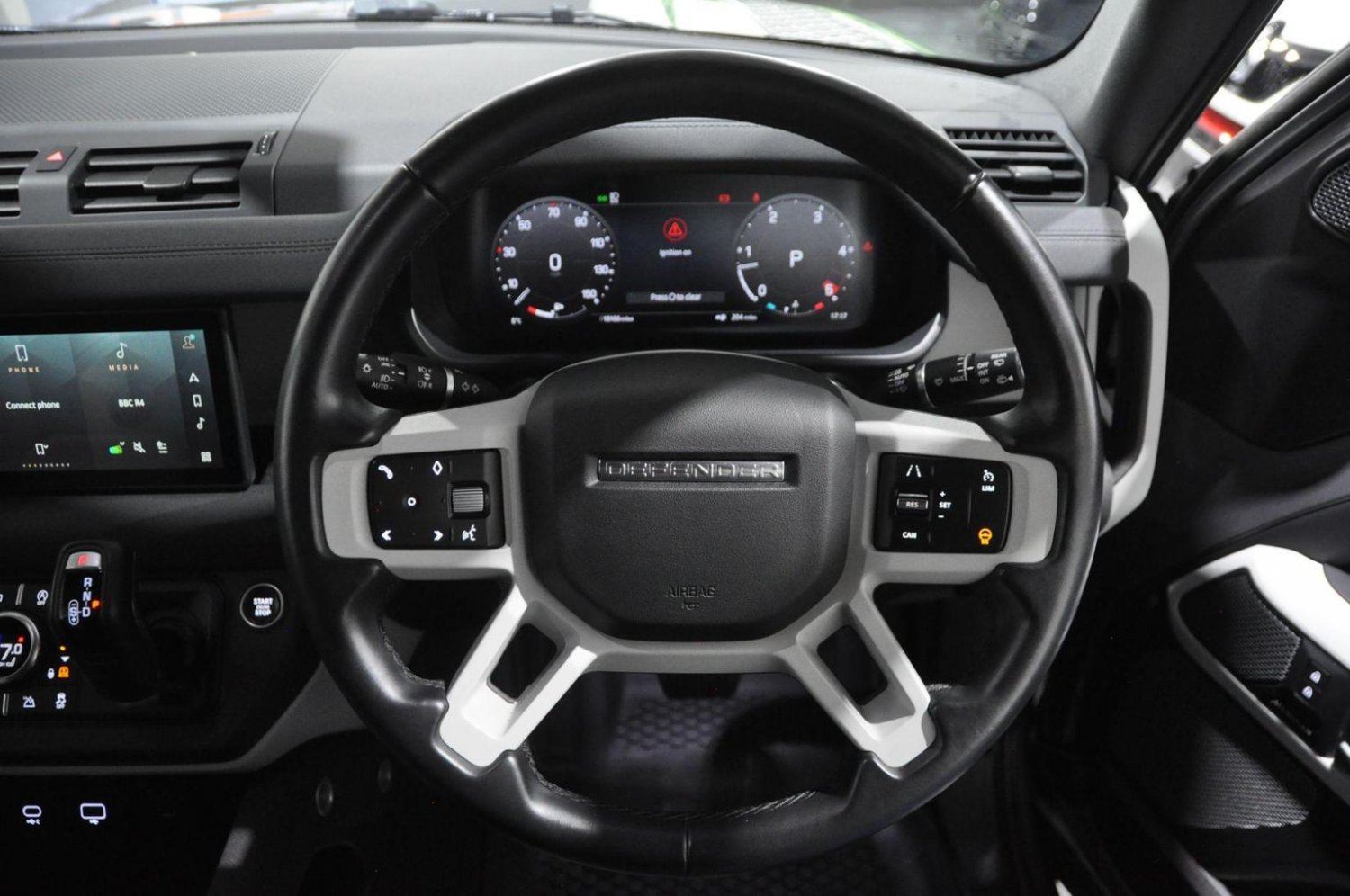 Land Rover 90