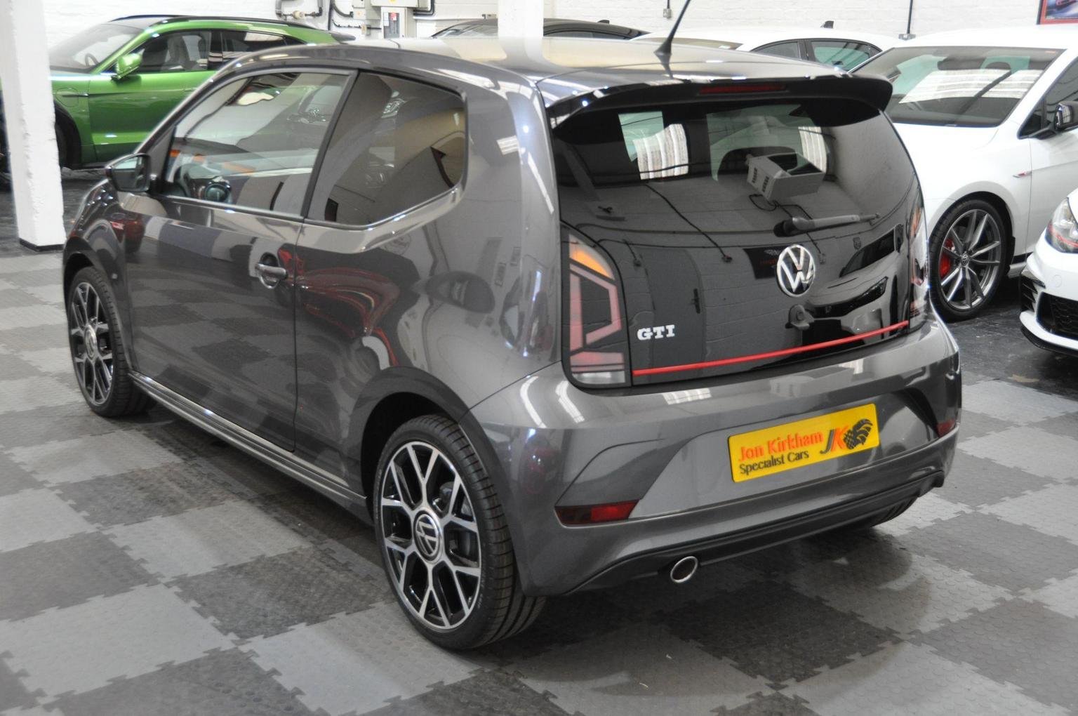 Volkswagen UP