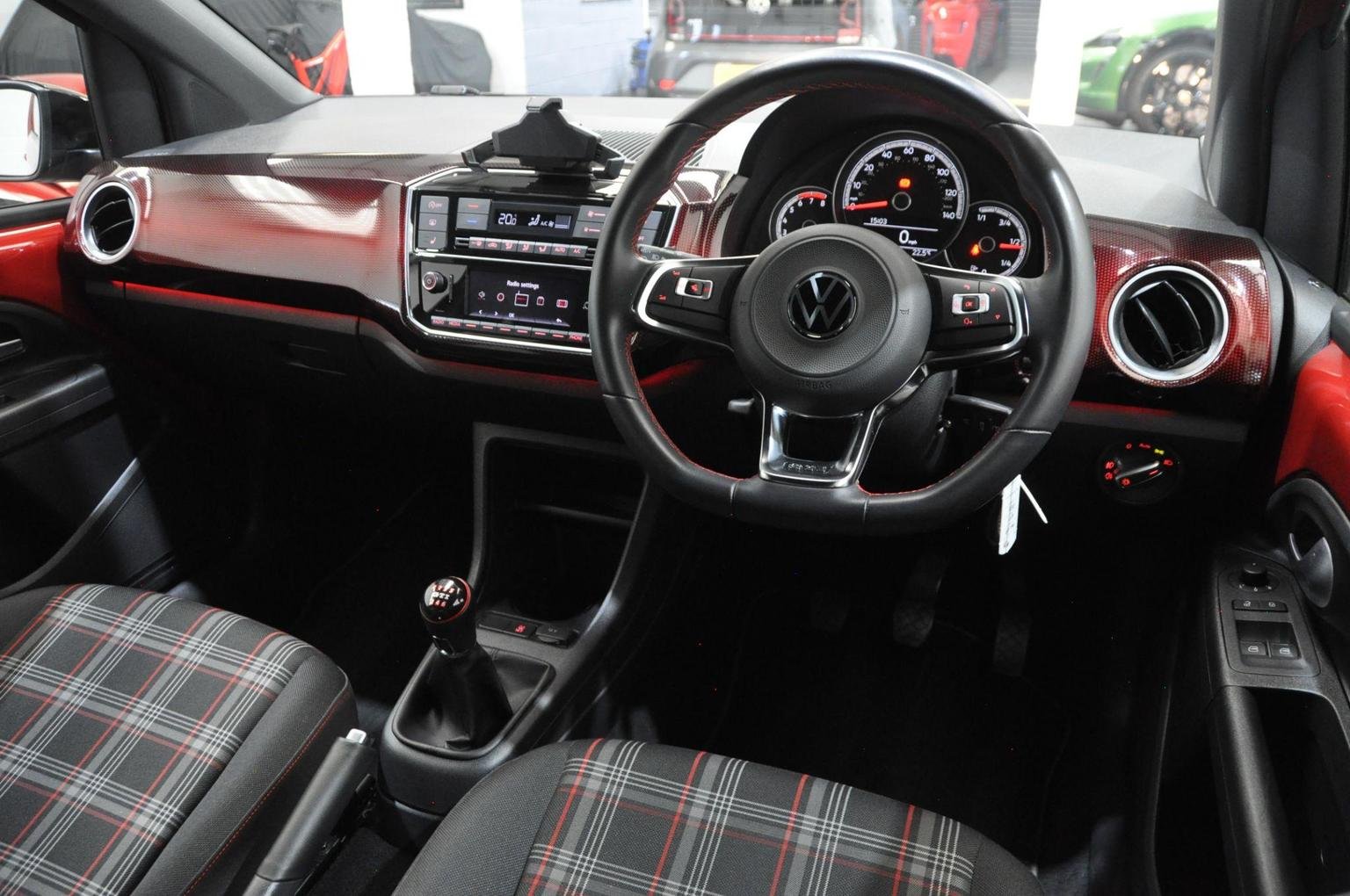 Volkswagen UP