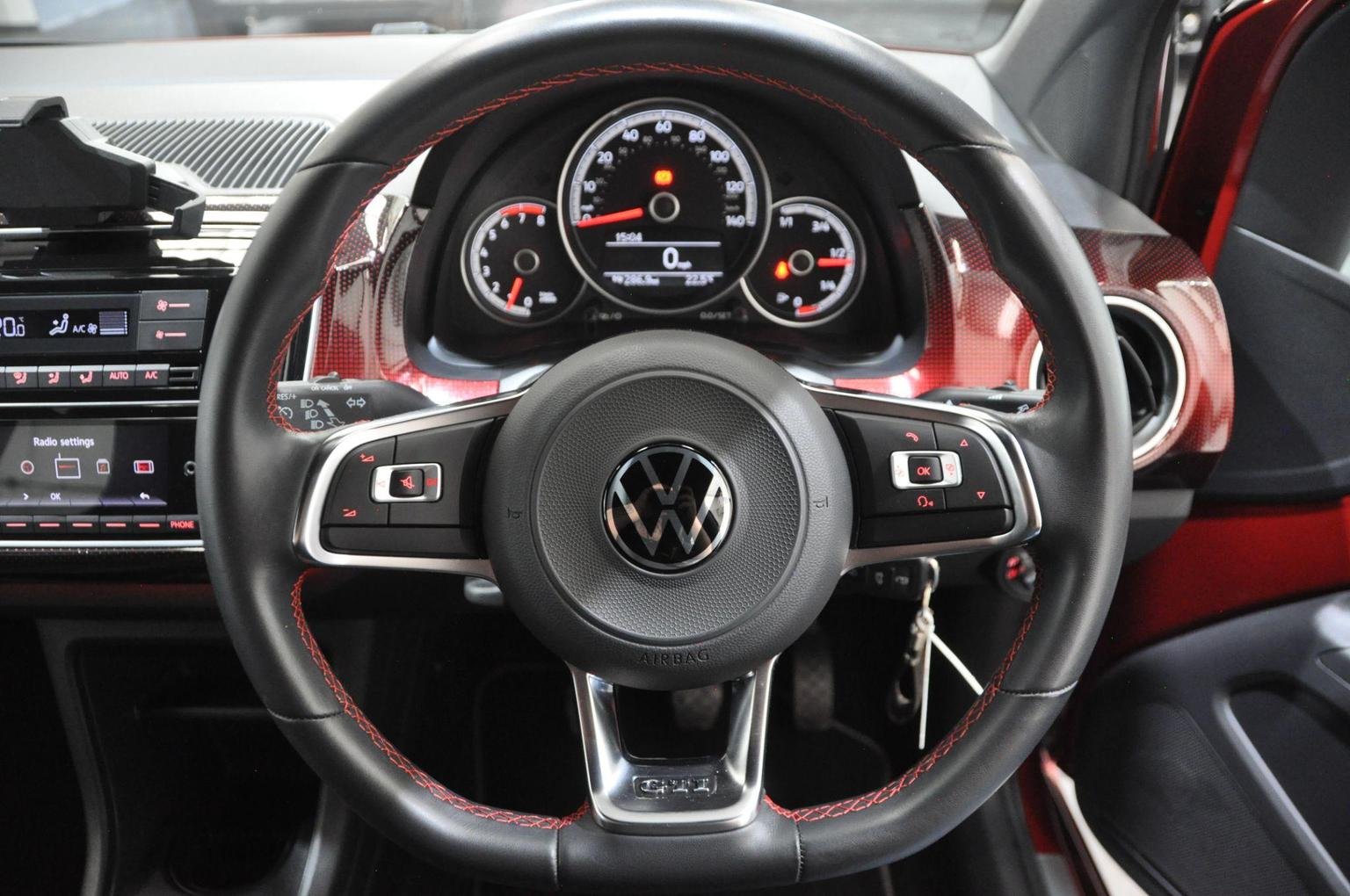 Volkswagen UP