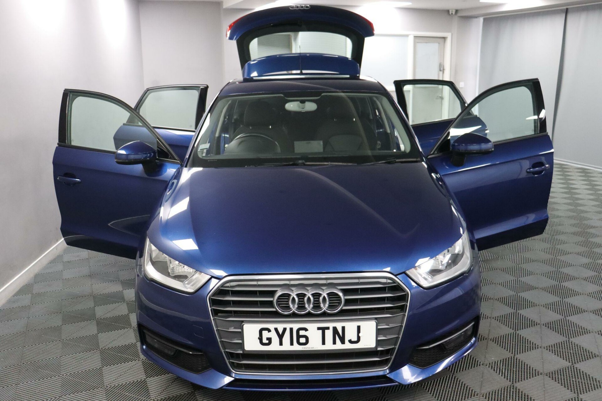 Audi A1