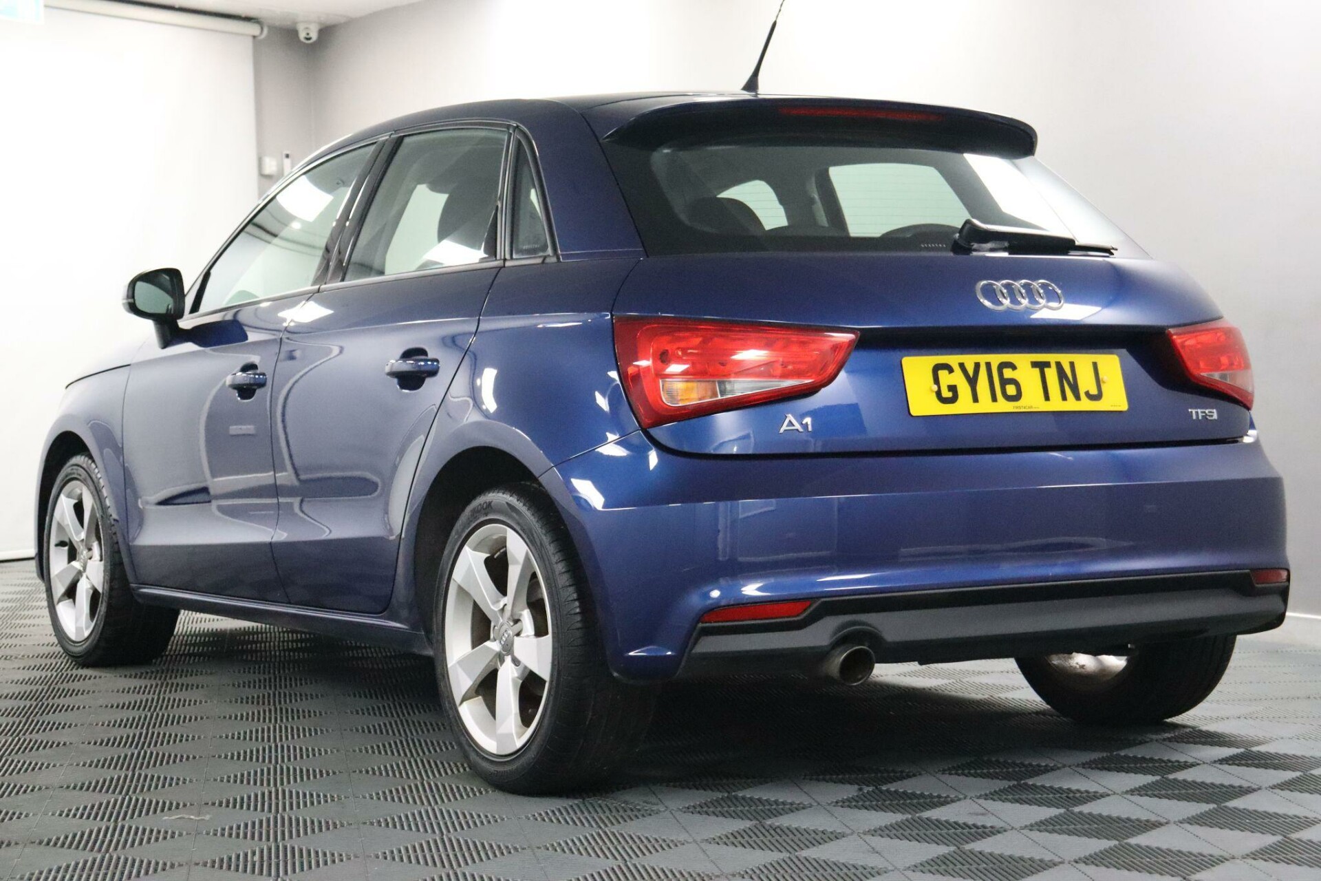 Audi A1