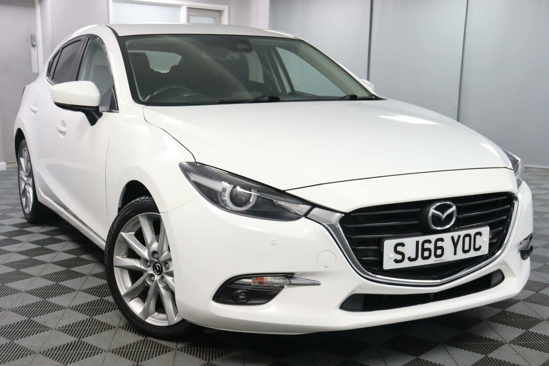 Mazda 3