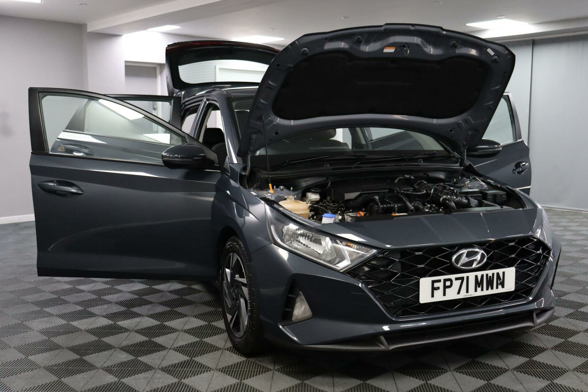 Hyundai i20