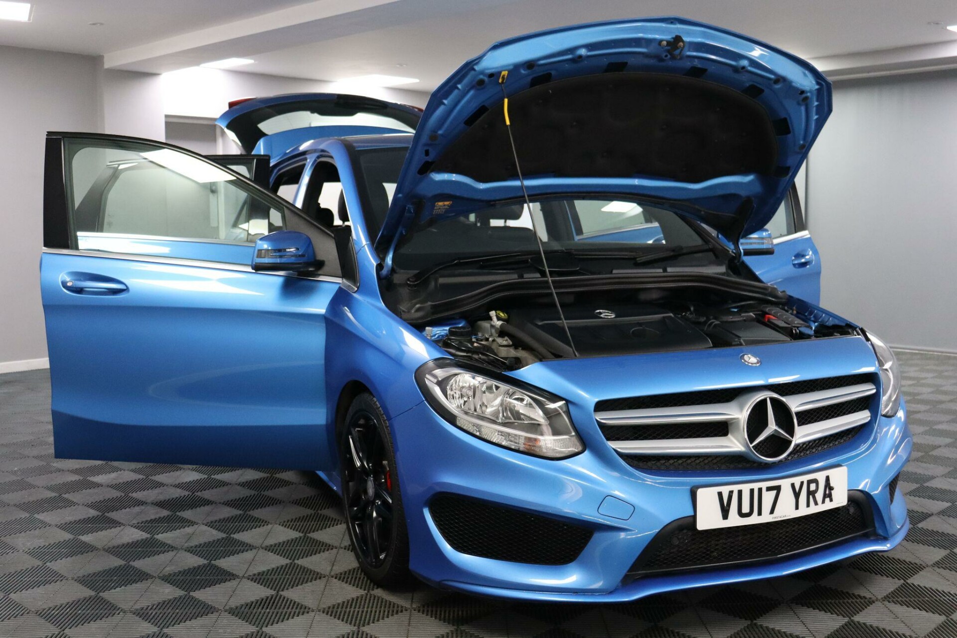 Mercedes Benz B Class