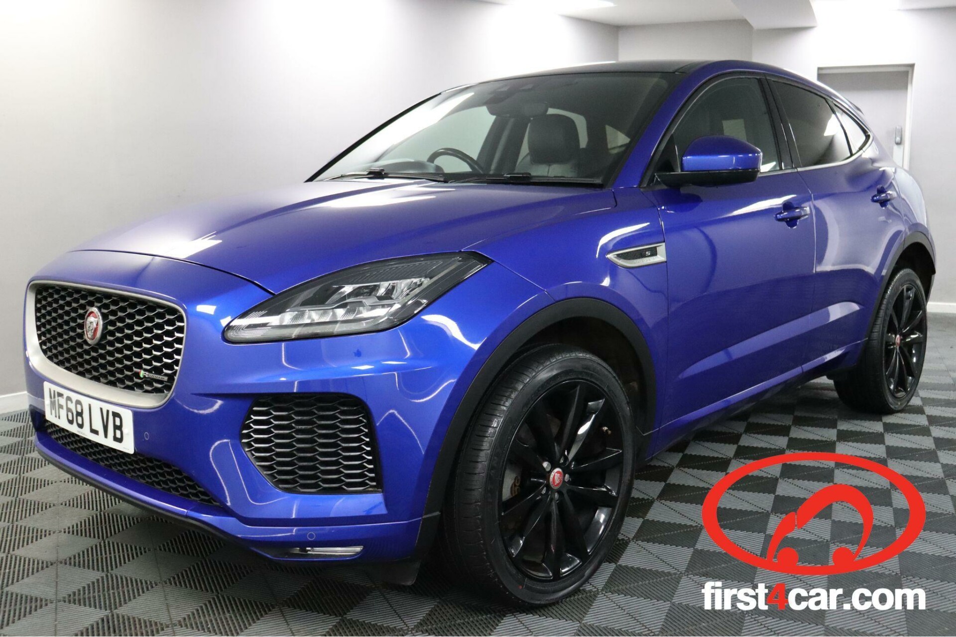 Jaguar E Pace