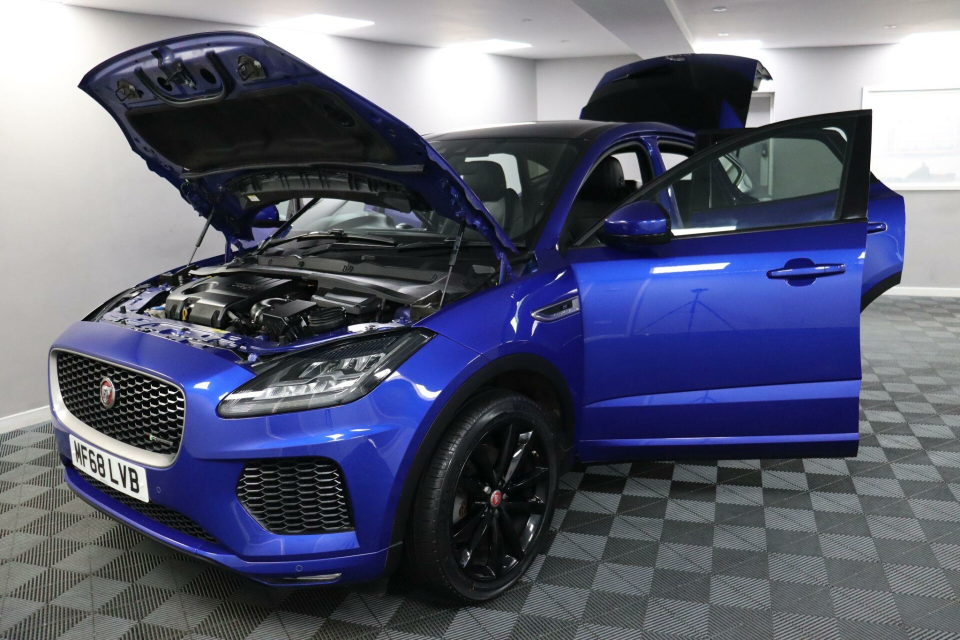 Jaguar E Pace