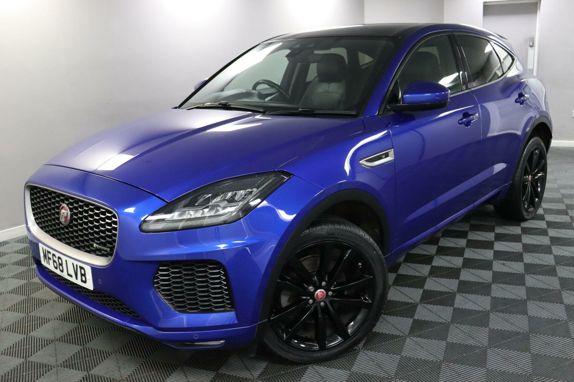 Jaguar E Pace