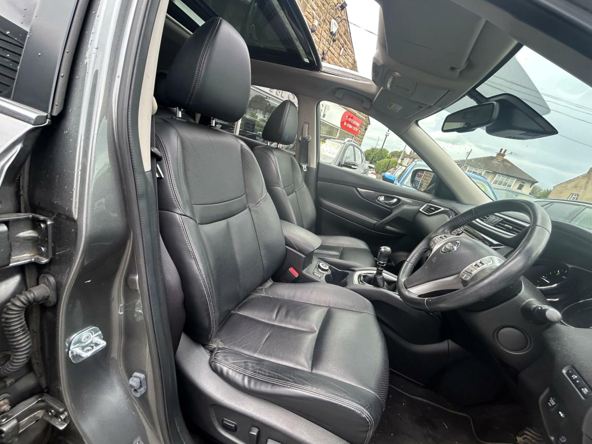 Nissan X Trail