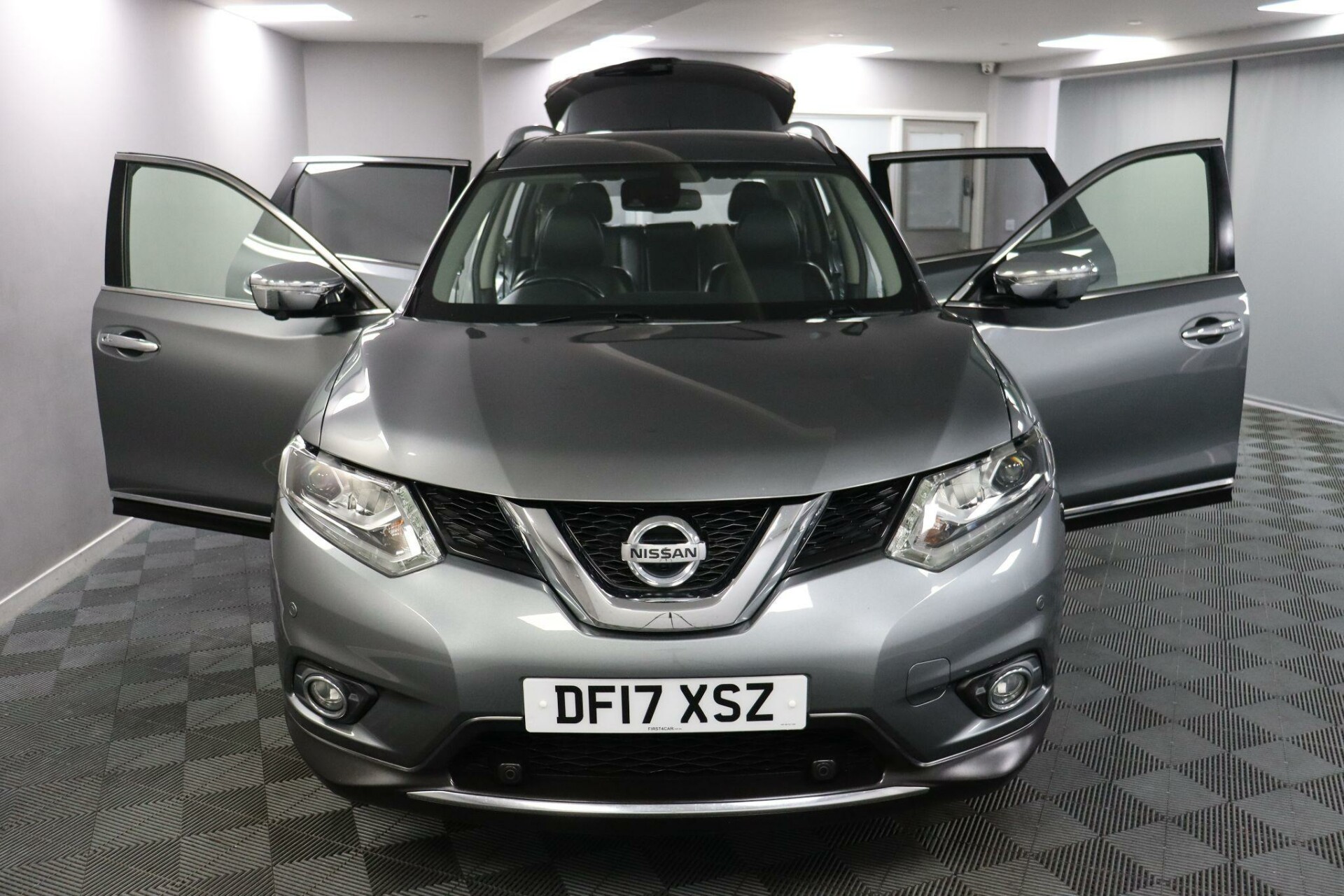 Nissan X Trail