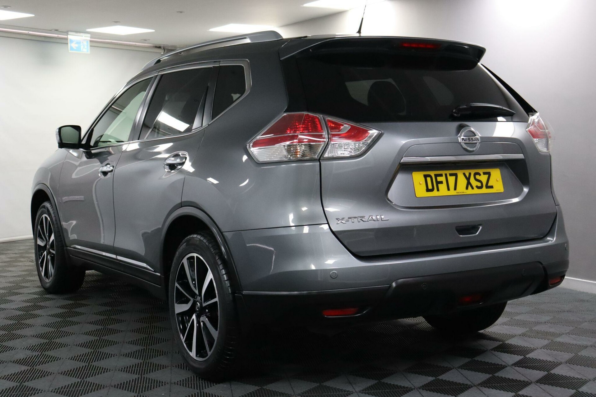 Nissan X Trail