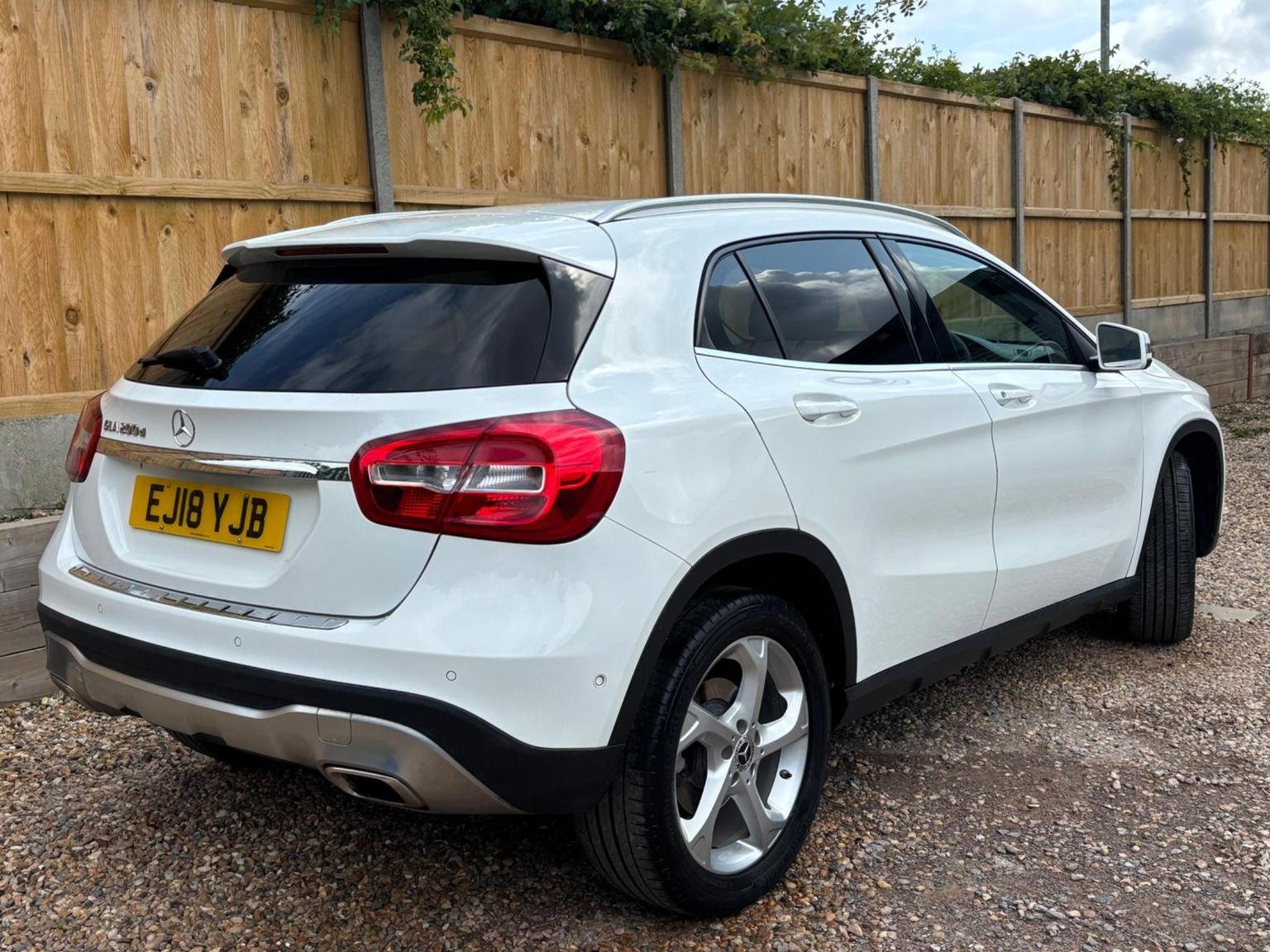 Mercedes Benz GLA Class