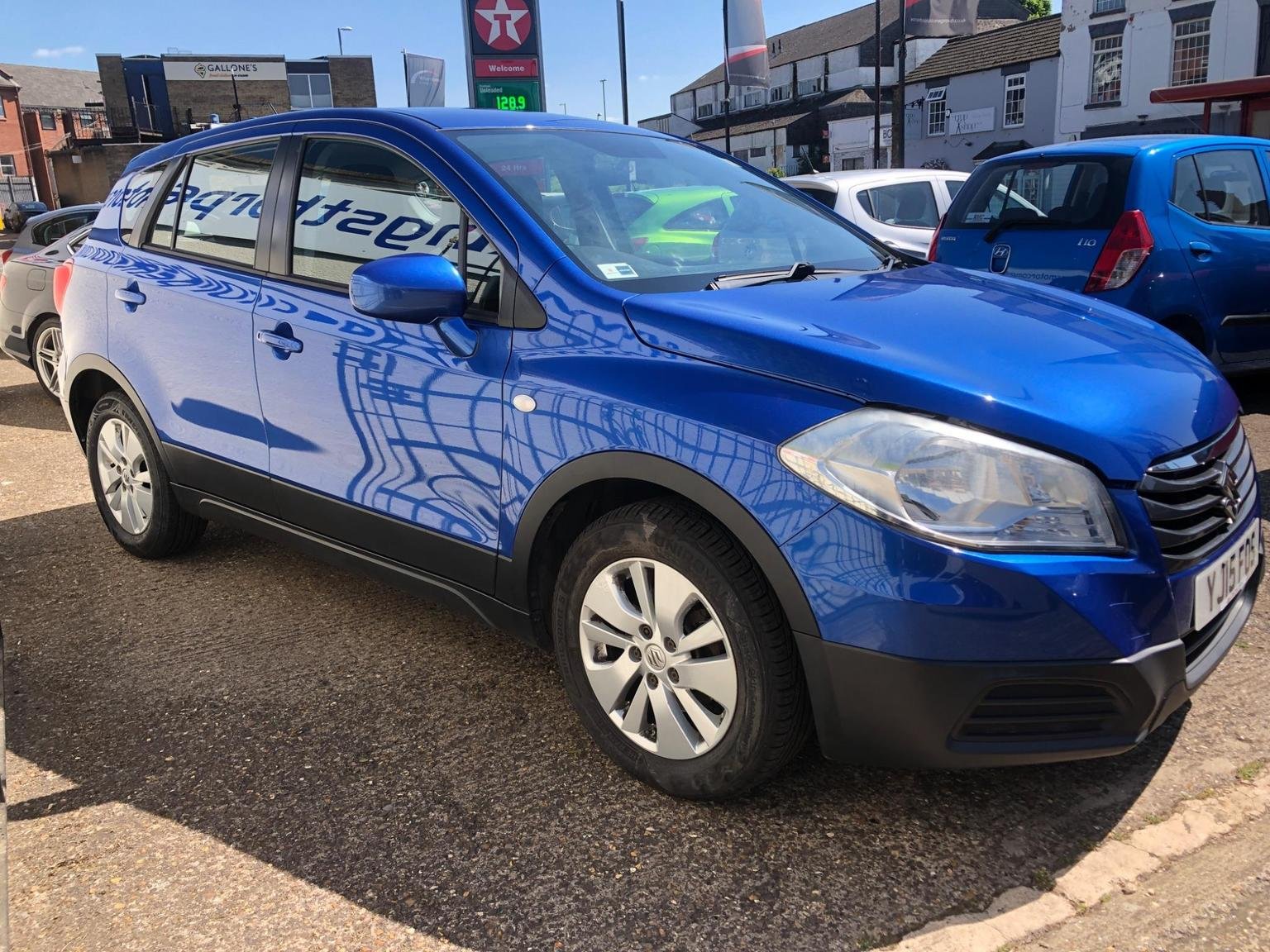 Suzuki SX4