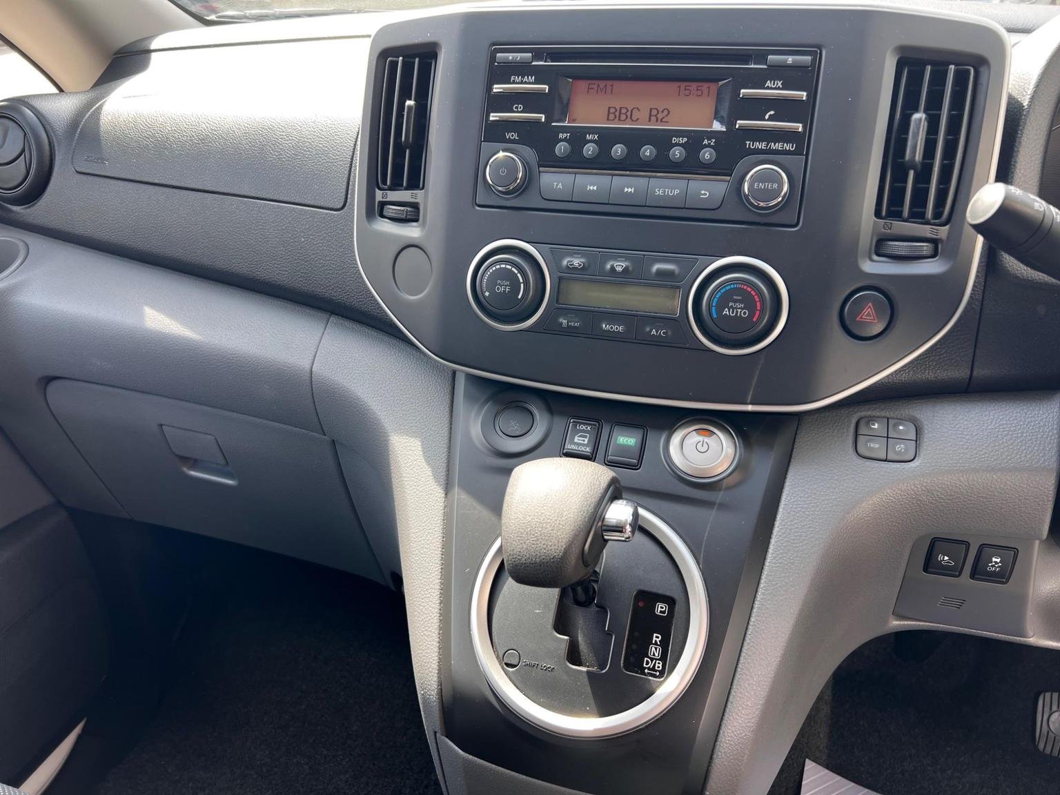 Nissan eNV200