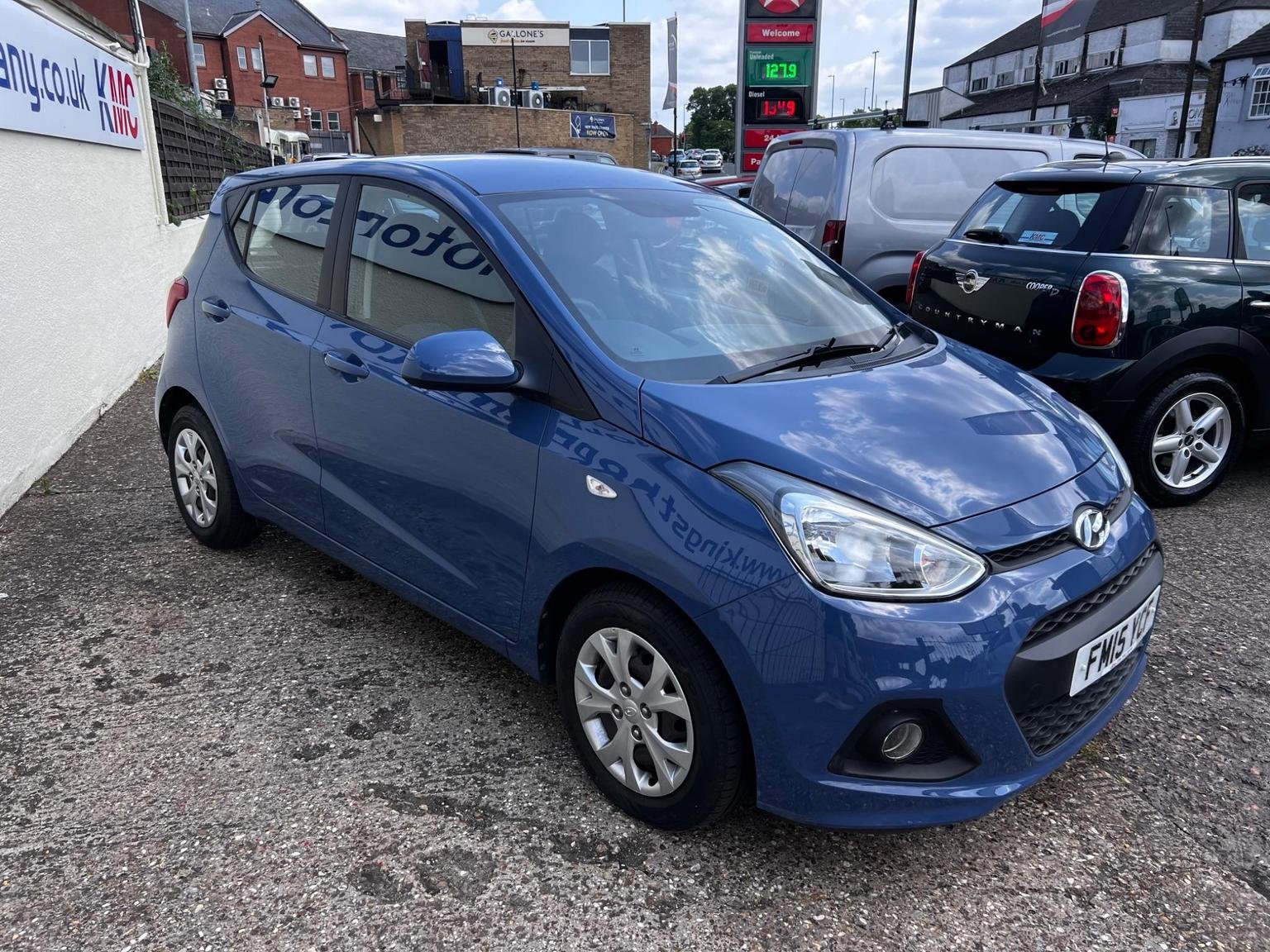 Hyundai i10