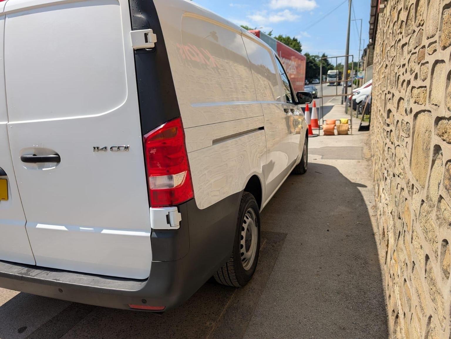 Mercedes Benz Vito