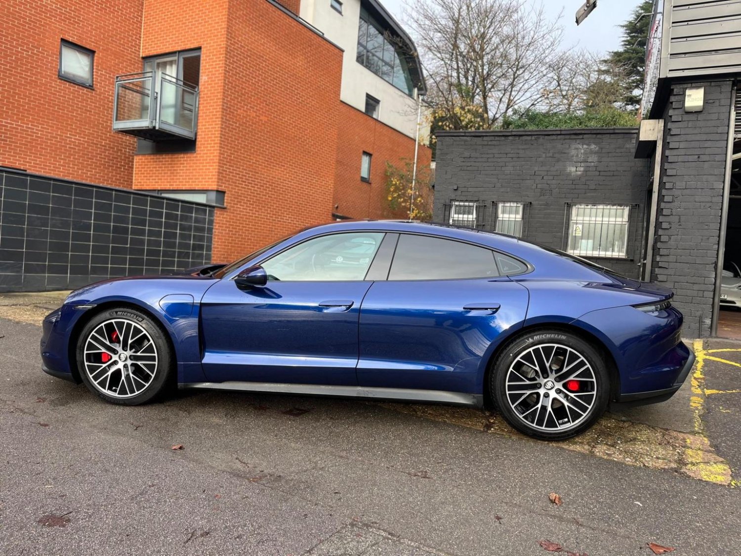 Porsche Taycan
