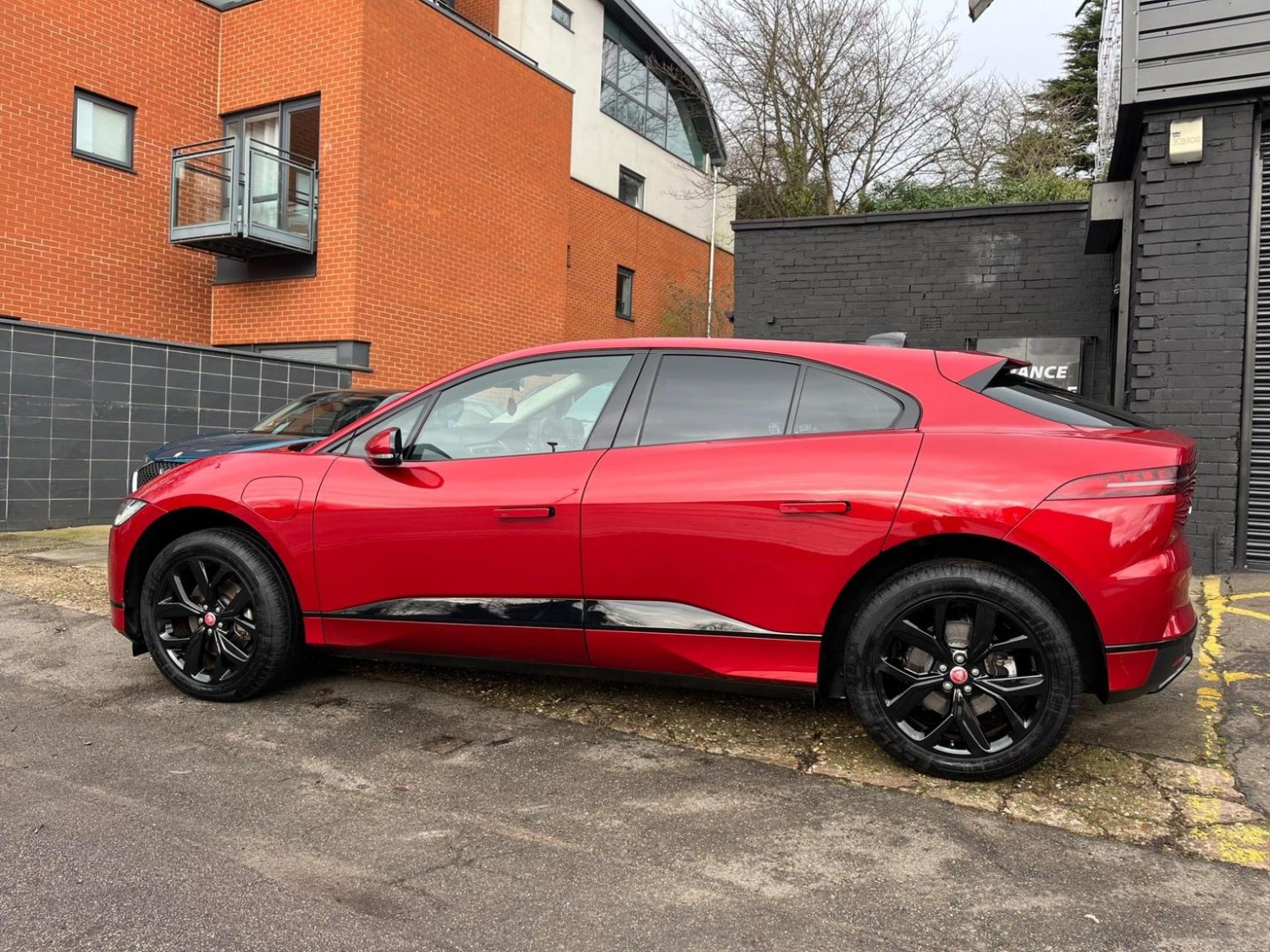 Jaguar I Pace