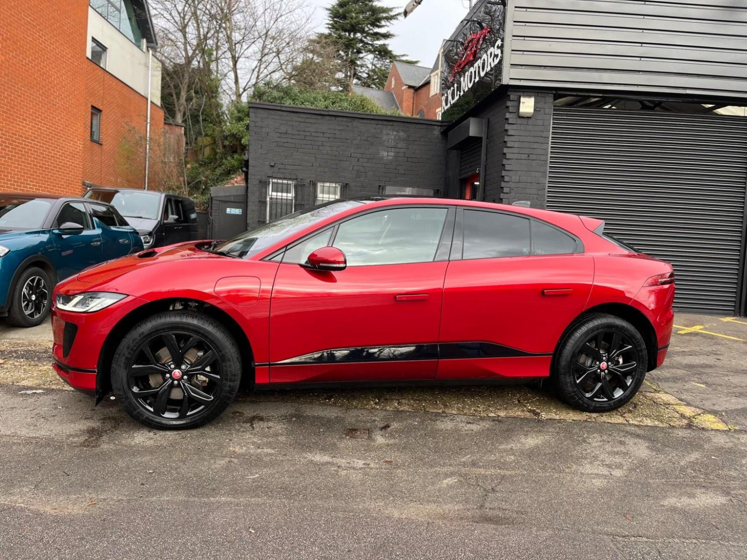 Jaguar I Pace