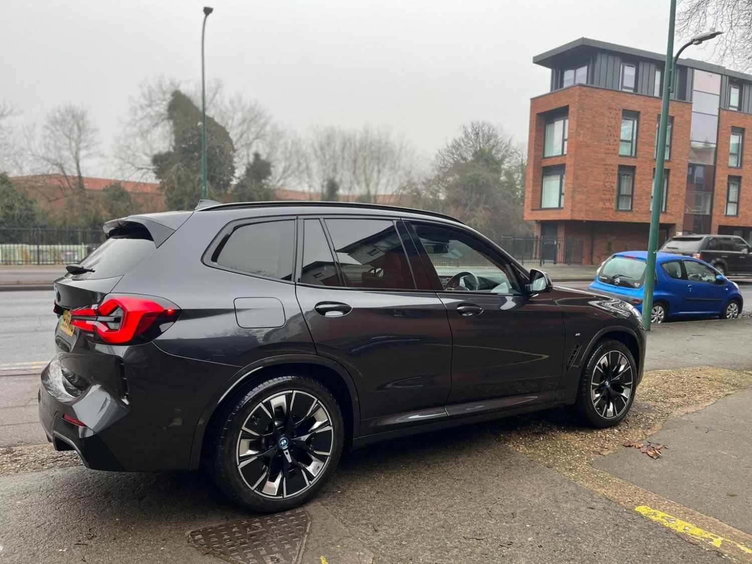 BMW ix3