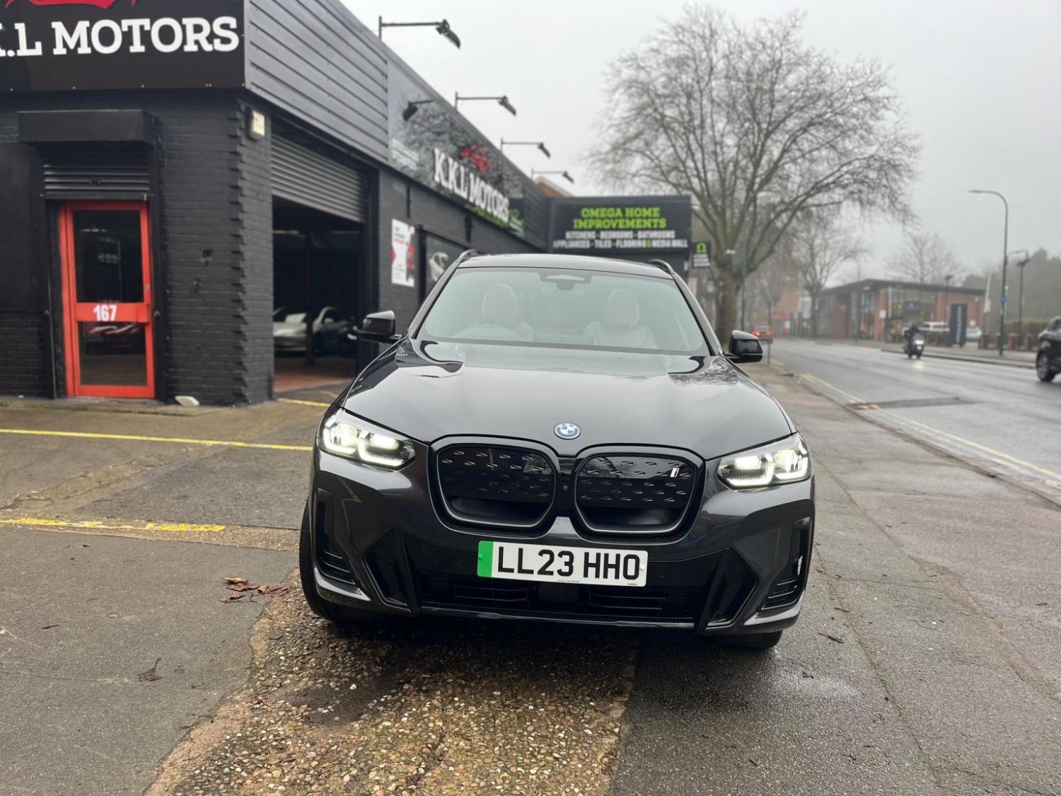 BMW ix3