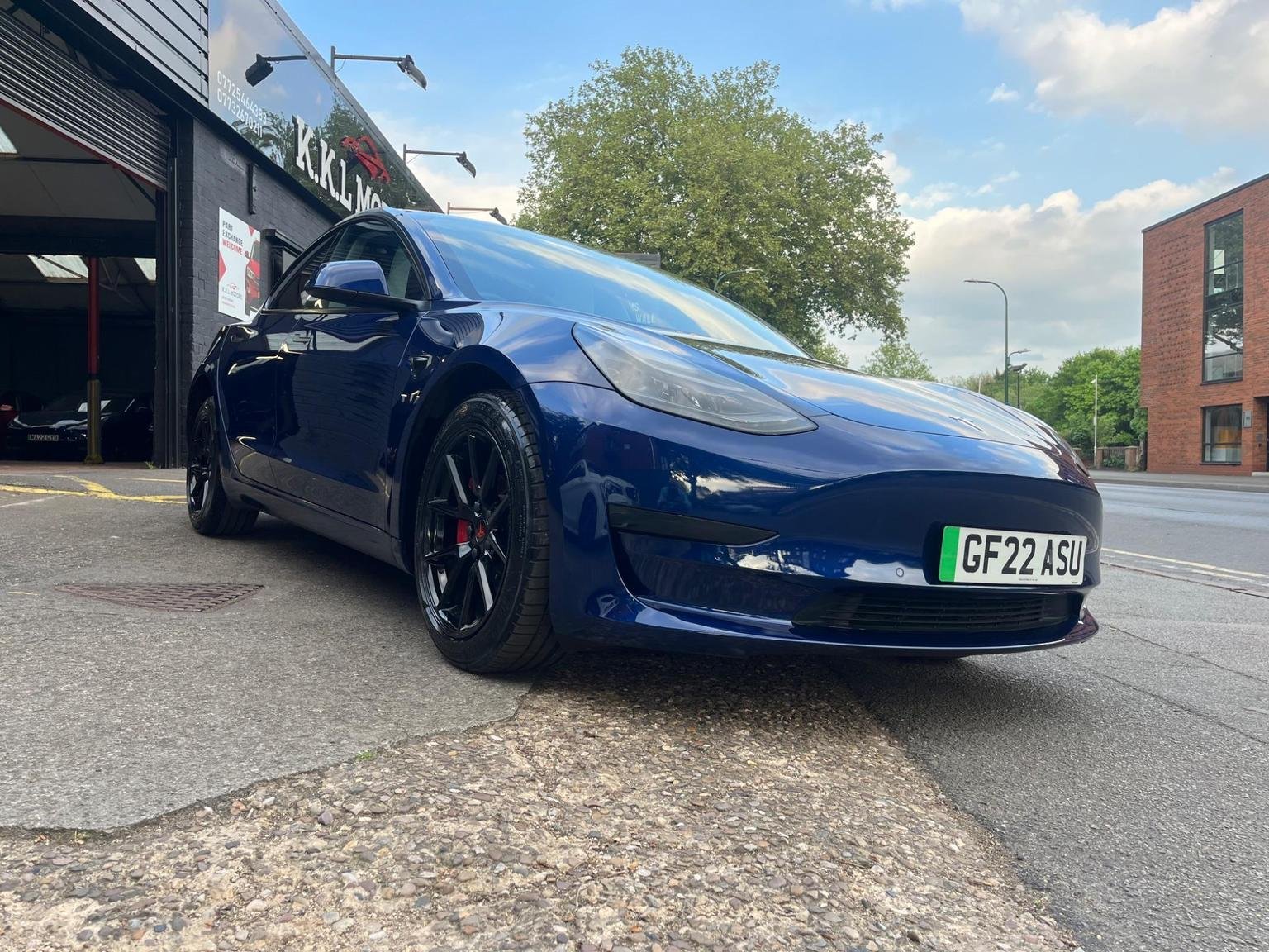 Tesla Model-3