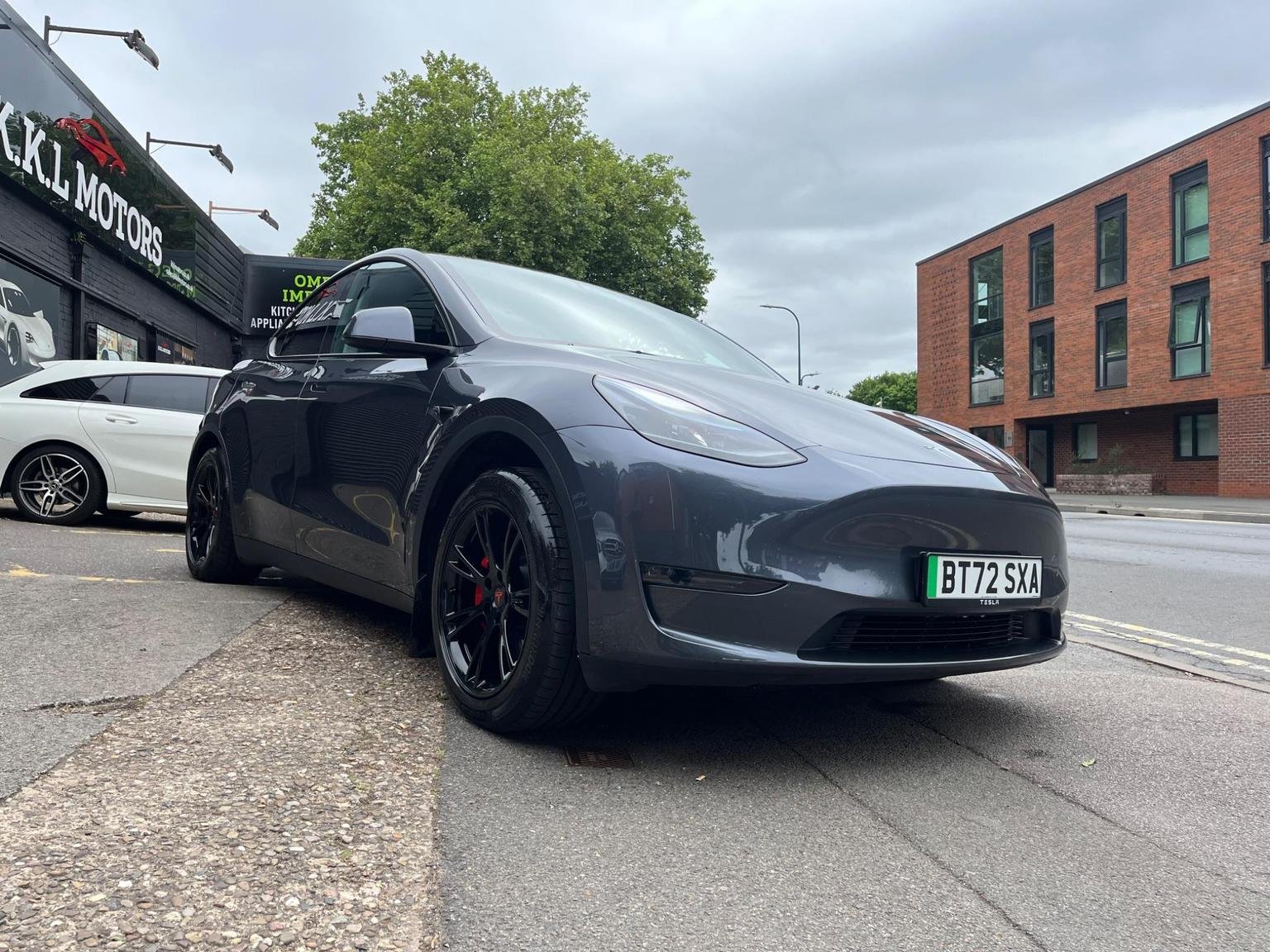 Tesla Model Y