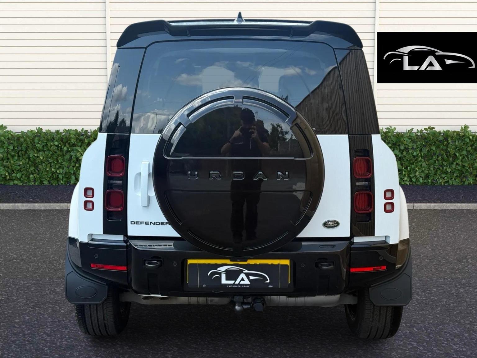Land Rover 90