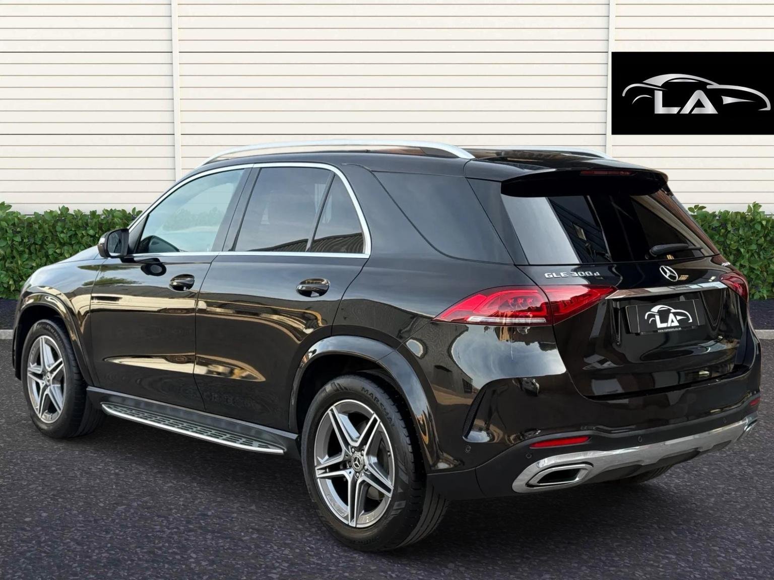 Mercedes Benz GLE-CLASS