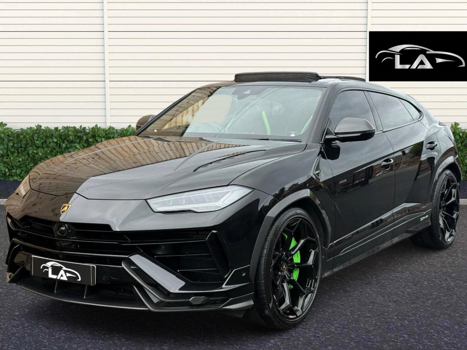 Lamborghini URUS