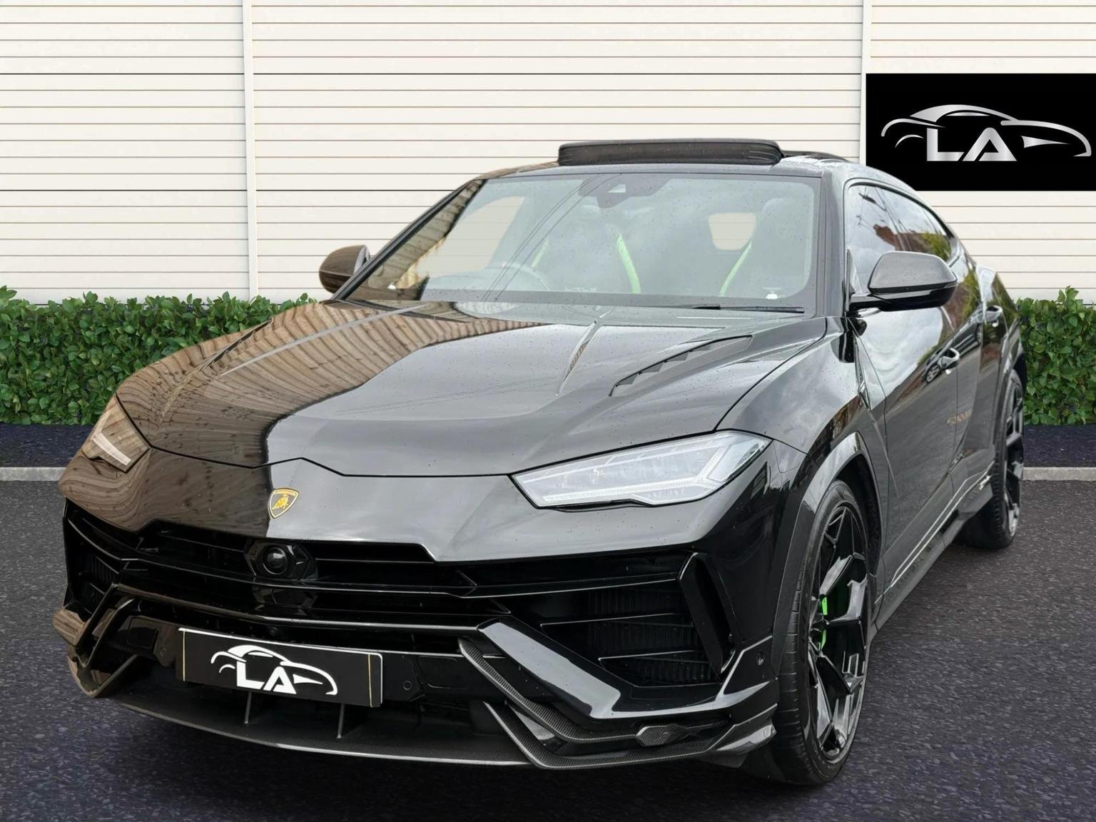 Lamborghini URUS