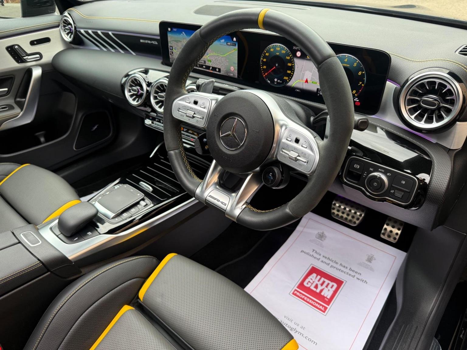 Mercedes Benz CLA