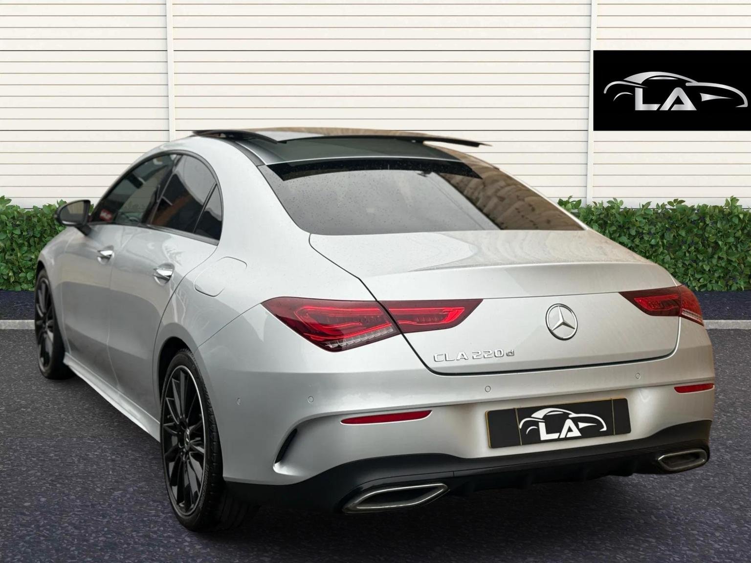 Mercedes Benz CLA