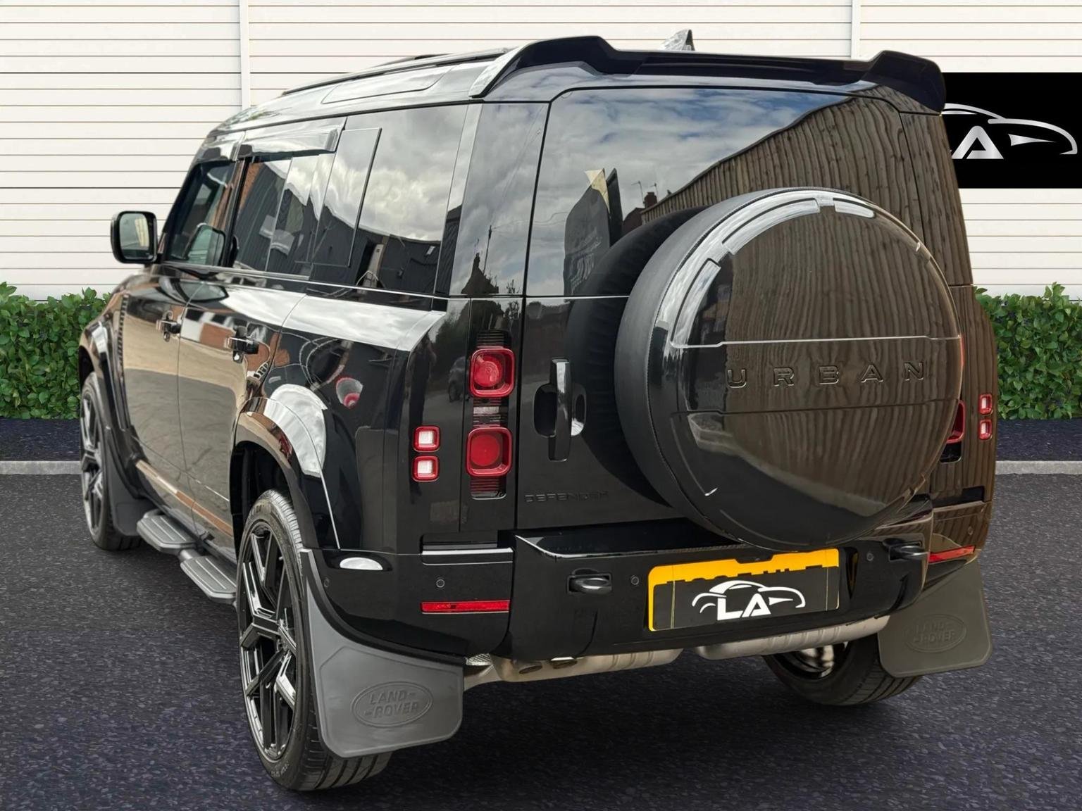 Land Rover 110